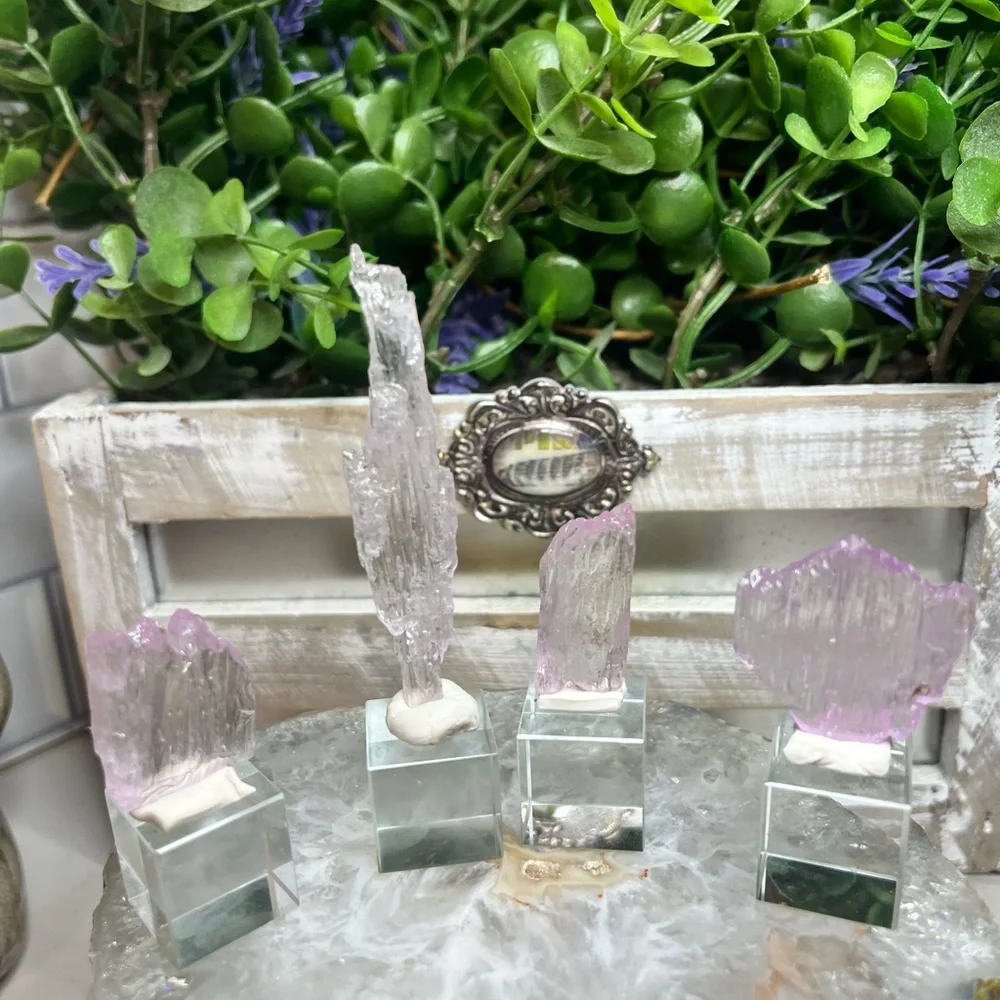 Kunzite - Picture 10 of 10